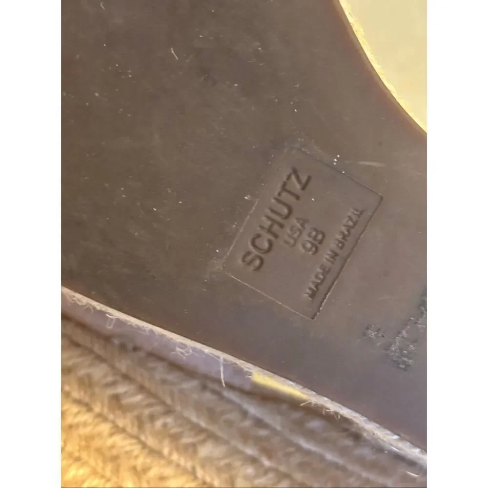 Schutz platform mules